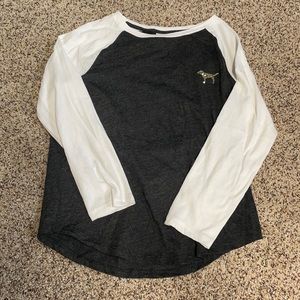 Pink quarter length shirt